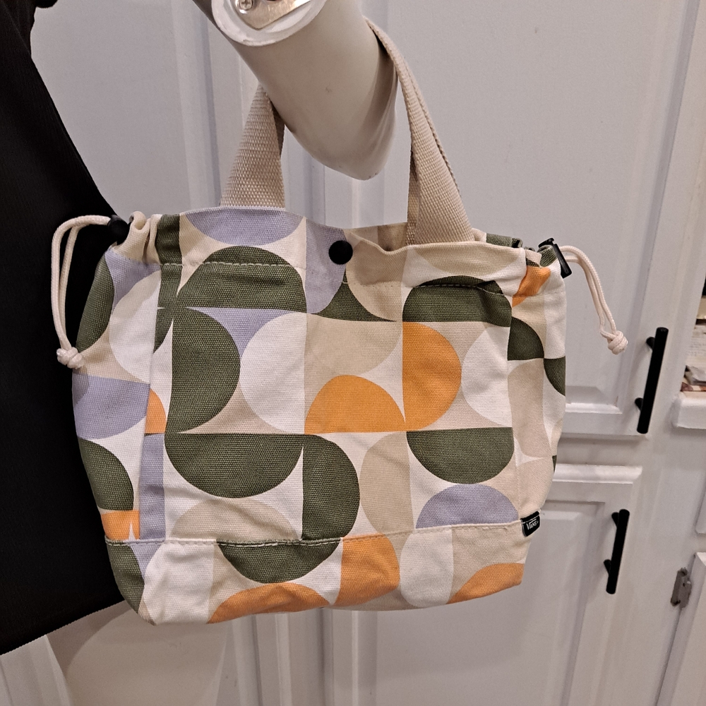 Vans Cream, Green, and Orange Crossbody Bag Off The Wall - Picture 11 of 11